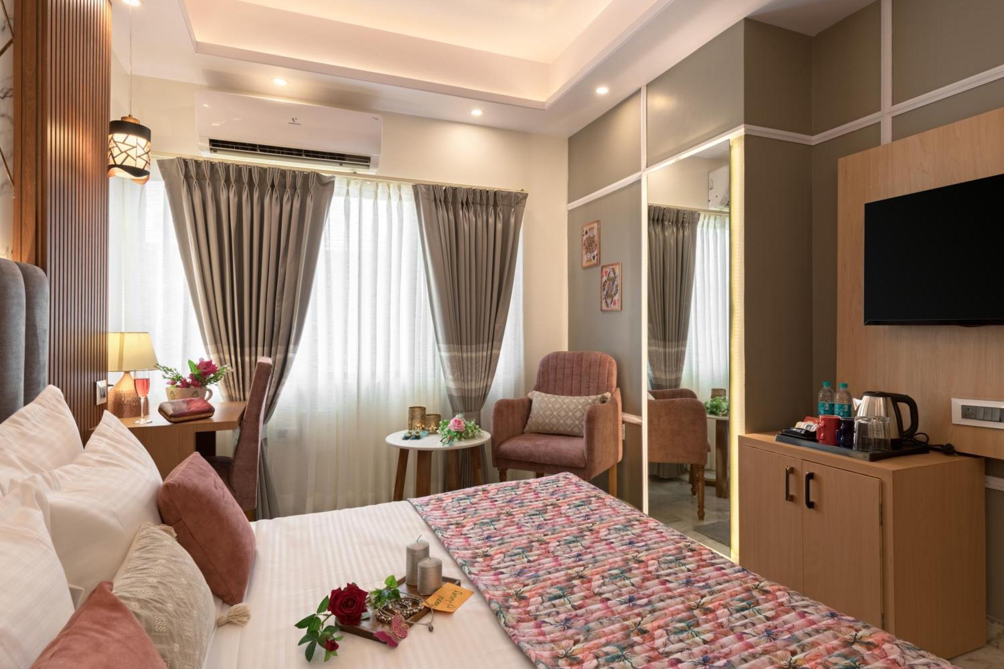 Sarang Palace - A Luxury Boutique Hotel Джапур Экстерьер фото