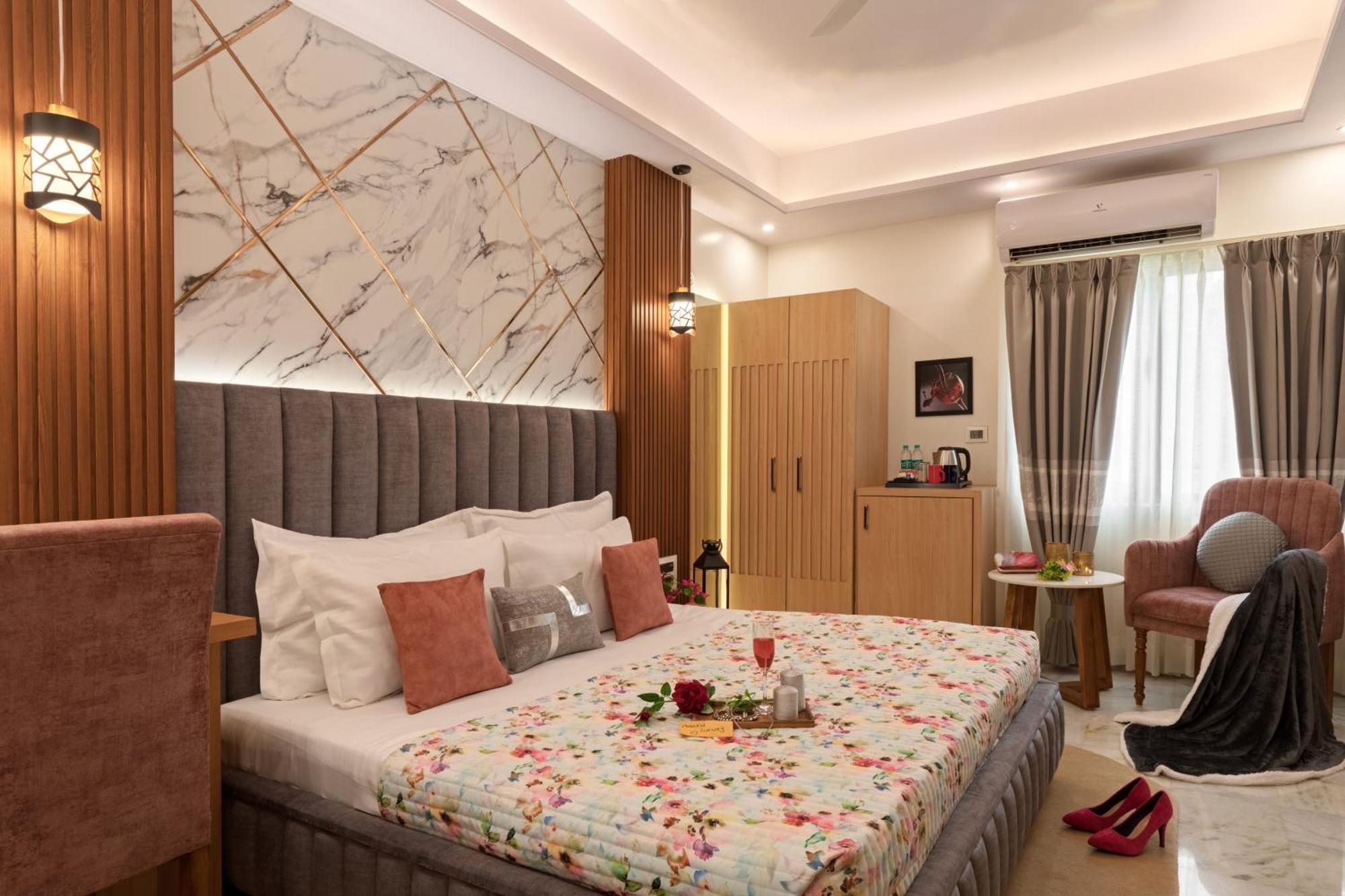 Sarang Palace - A Luxury Boutique Hotel Джапур Экстерьер фото
